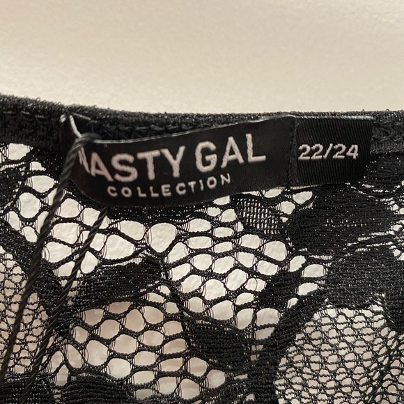 Nasty Gal plus lace lingerie bodysuit - Picture 6 of 6